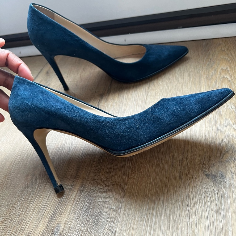 M GEMI suede pumps (retired style circa 2018)